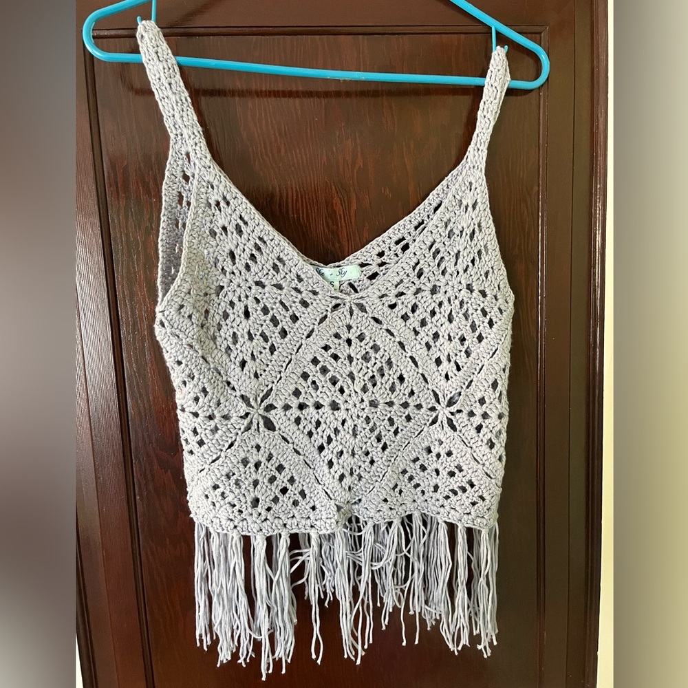 She + Sky light purple/blue Crochet Fringe Top